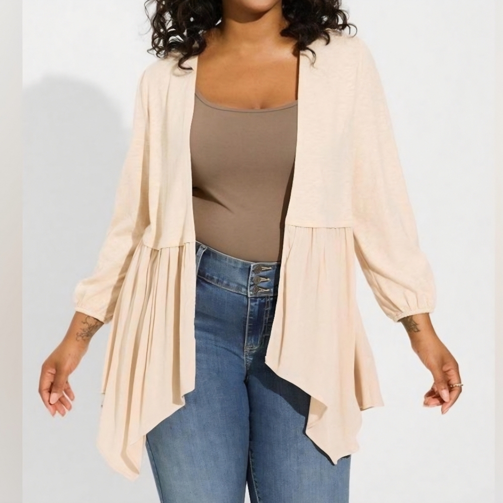 Bundle Of 2 Torrid Hanky Hem Women's Kimono